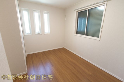 【洋室】 | カーサ ビアンカ | 6帖洋室