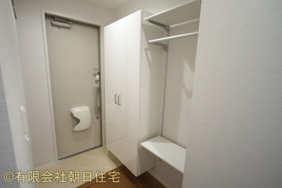 【玄関】 | カーサ ビアンカ