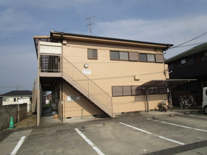 ローズハイツの外観