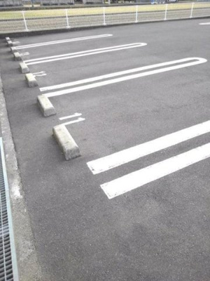 【駐車場】 | ア・ラ・モード・ピュアＢ