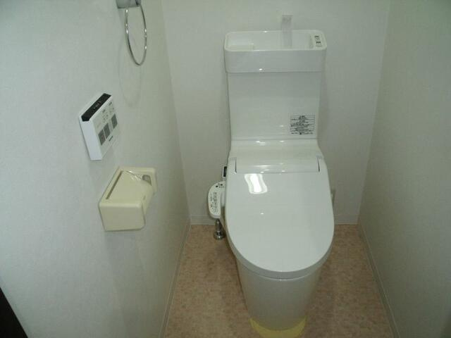 キャストル市ヶ尾のトイレ