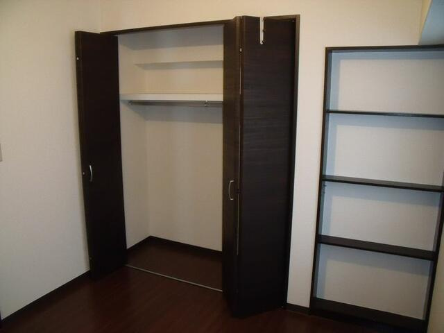 キャストル市ヶ尾の収納