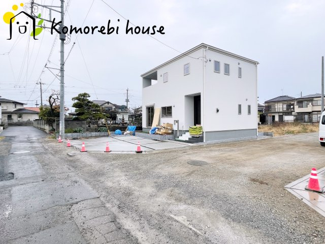 鴻巣松原　2期　新築一戸建て　リーブルガーデン　04の前面道路含む現地写真|11/13　撮影