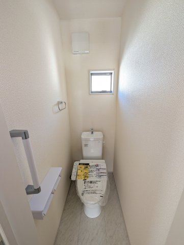 【トイレ】 | フォーセール前橋市富士見町第3時沢ー⑦ | 2階のトイレ♪