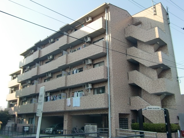 日神パレステージ川越の外観