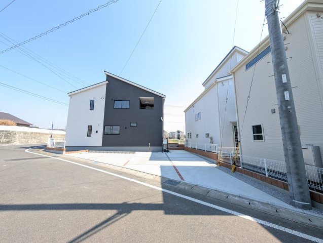 【前面道路含む現地写真】 | フォーセール前橋市富士見町第3時沢ー①