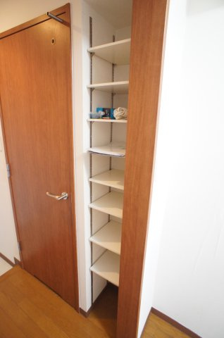 Wisteria六本木の収納|シューズクロゼット