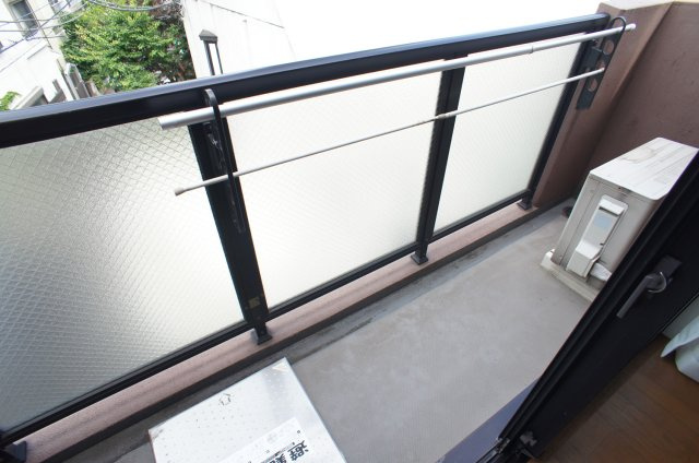 Wisteria六本木のバルコニー