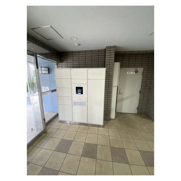 パークモダン住之江公園のロビー