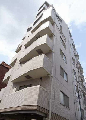 【外観】 | パテラスクエア荻窪 | 鉄骨鉄筋コンクリート造のがっちりとした建物。