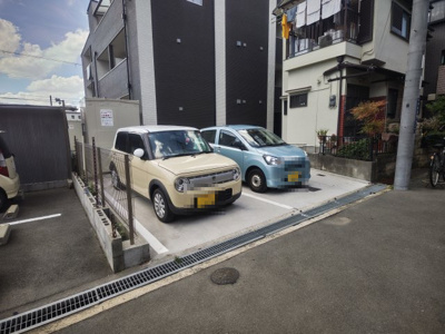 【駐車場】 | プレジール萱島 | 駐車場があります