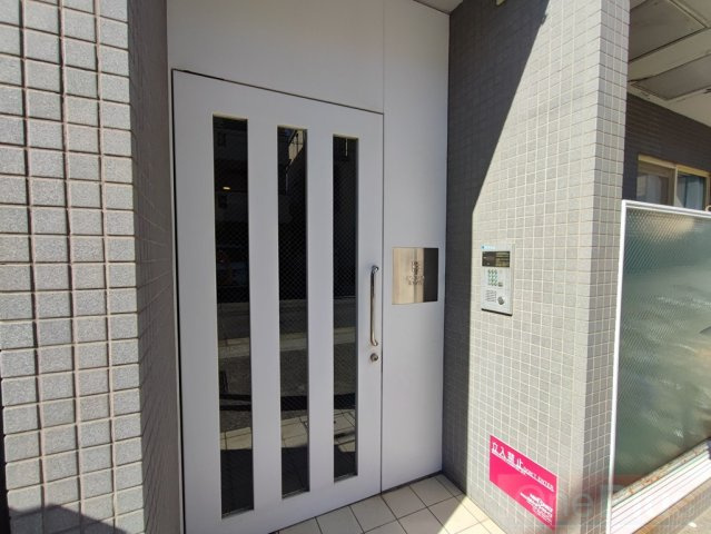 ＮＯＢＳＵＮ阪急六甲のエントランス