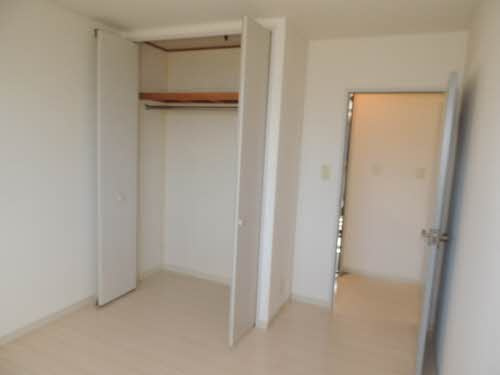 カーサ焼山中央B棟の収納