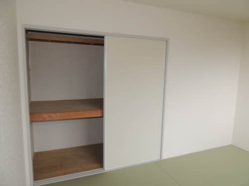 カーサ焼山中央B棟のその他