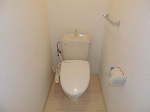 カーサ焼山中央B棟のトイレ