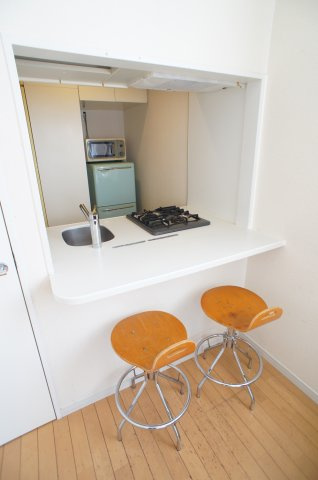 スカイコート浜松町壱番館のキッチン|カウンターキッチン