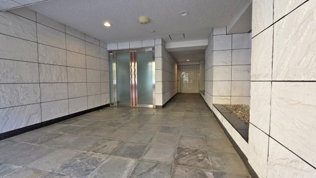 スカイコート浜松町壱番館のバルコニー