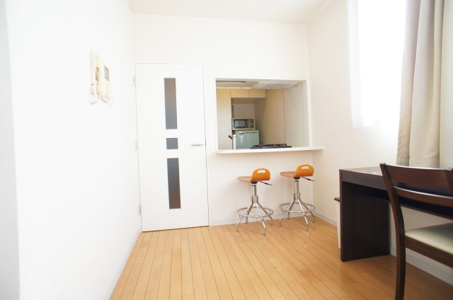 スカイコート浜松町壱番館の居間・リビング