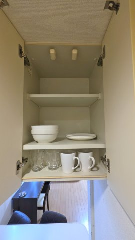 スカイコート浜松町壱番館のキッチン|電子レンジ・冷蔵庫
