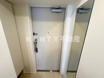 【玄関】 | ルフレ プレミアム横浜リーヴァ | 落ち着いた玄関です