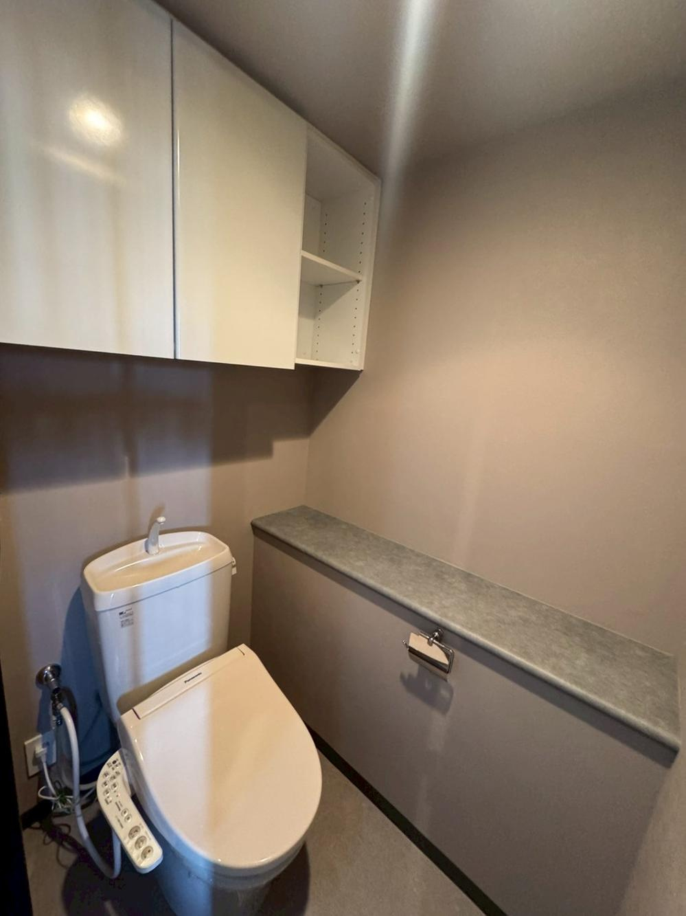 エステムコート御殿山シティライフのトイレ|温水洗浄便座付き
■物件内覧・資金計画相談・住宅ローン相談、リフォーム相談、お問合せ受付中■
※当日・翌日のご内覧、ご相談はお電話でのお問合せがスムーズです！