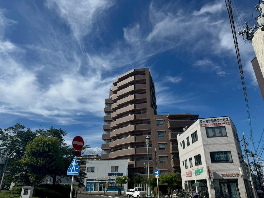 エステムコート御殿山シティライフの外観|新しい生活にいかがでしょうか？外観はお住まいの顔になります。こだわりたいポイントですね。水回りリフォームやリノベーションも承ってます。
■現地見学・資金計画相談・住宅ローン相談もお問合せ受付中■