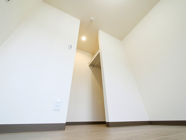 サニーコートＡ・Ｂ（四条大路）の収納