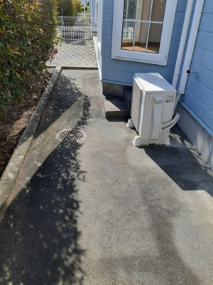 【庭】 | エレガント・ヴィラ