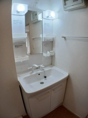 【洗面所】 | テラ・ソレイユ