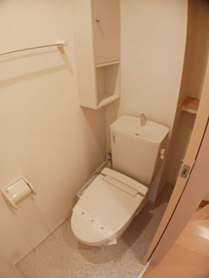 【トイレ】 | テラ・ソレイユ