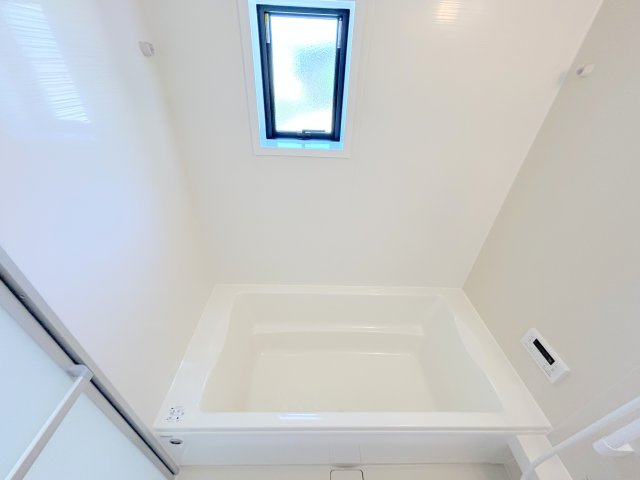 生駒市仲之町　第1期　1号棟の浴室