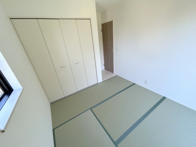 生駒市仲之町　第1期　1号棟の和室