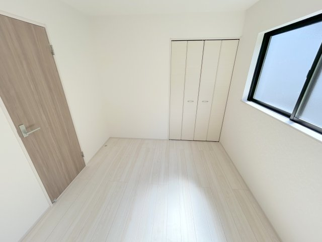 生駒市仲之町　第1期　1号棟の居間・リビング