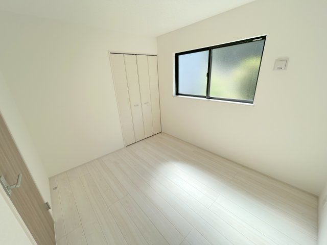 生駒市仲之町　第1期　1号棟の居間・リビング