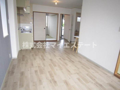 【居間・リビング】 | 冬築タウンB | ※現状優先