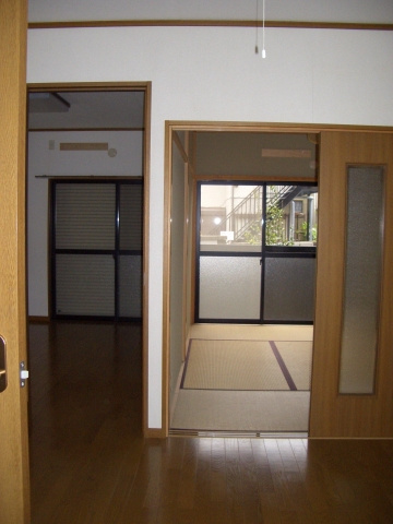 グレイス秀和の居間・リビング