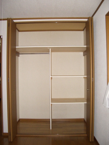 グレイス秀和の収納