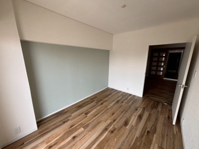 【洋室】 | シャルム湯里