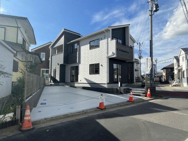 新築戸建・建売　郡山市台新二丁目　耐震＋制震　大成小・郡山一中の駐車場