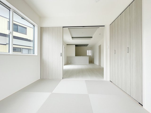 新築戸建・建売　郡山市台新二丁目　耐震＋制震　大成小・郡山一中の和室|洋室仕様のオシャレな和室♪お子様のお昼寝スペースとして大活躍★