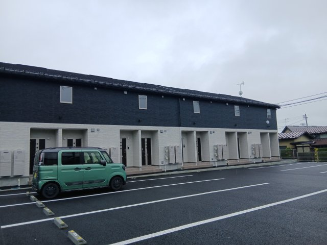 East Village Ⅱ棟の外観