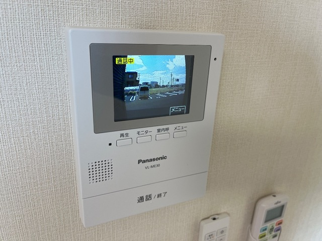 コンテントのセキュリティ|カメラ付インターホン(イメージ)