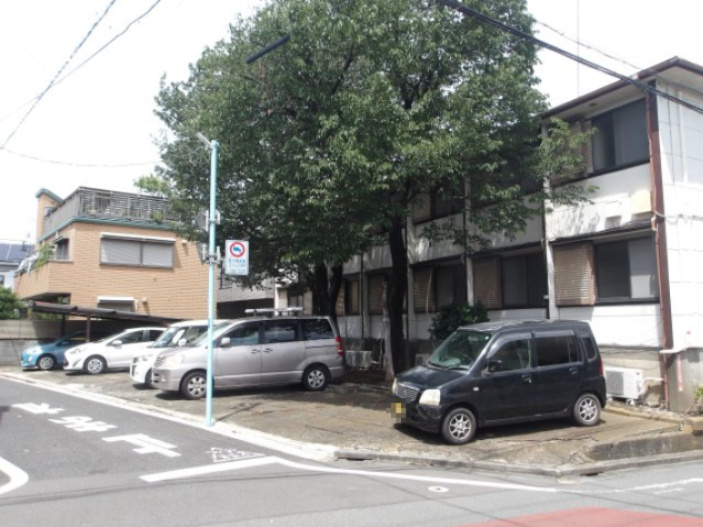 ヒルトップ善福寺駐車場の駐車場