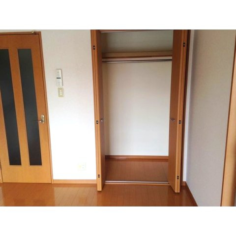 リエス浄心　名古屋市賃貸　仲介手数料無料の収納