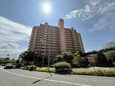 【外観】 | ファミールハイツ泉大津セントハーバーシティ一番館 | 外観です。北側より撮影しました。