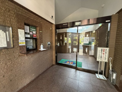 【エントランス】 | ファミールハイツ泉大津セントハーバーシティ一番館 | 共用部エントランスです。
