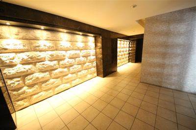 【ロビー】 | アドバンス新大阪Ⅵビオラ　