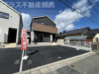 【外観】 | 現地写真。プラス不動産販売なら、現場の全ての棟をまとめてご見学頂けます。