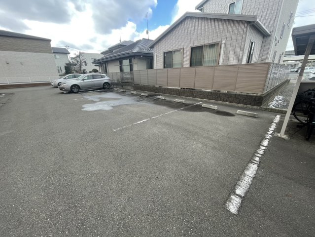 メディア新白河の駐車場