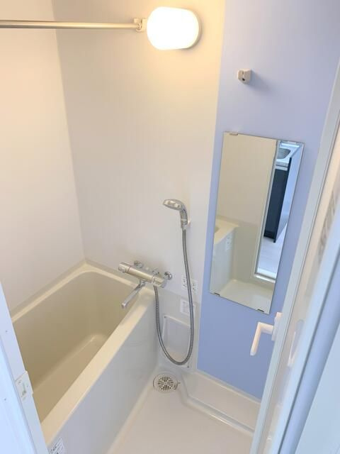 ラフィーネひばりヶ丘の浴室